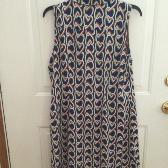 Cabi - Picture 2 of 2